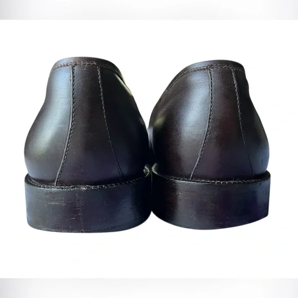 Salvatore Ferragamo Leather Moccasin Loafer Gancini Ornament Dress Shoes Size 10